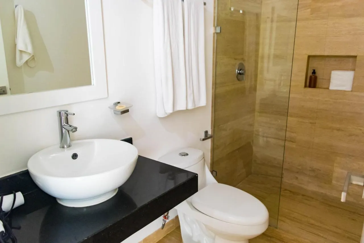 تولوم Amira Residence 3*,  المكسيك